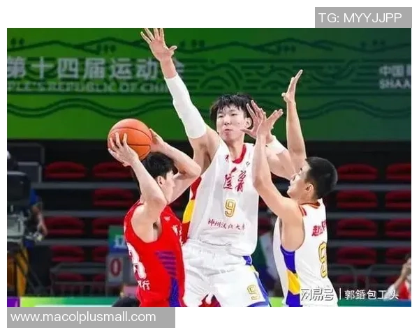 周琦在国际篮球舞台的崛起与挑战：从青涩少年到中国篮球的希望之星