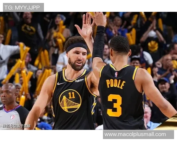 奥斯堡主场迎战多特蒙德双方争夺关键三分的激烈对决