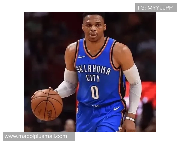 拉塞尔威斯布鲁克：从MVP到球队变革的篮球传奇之路